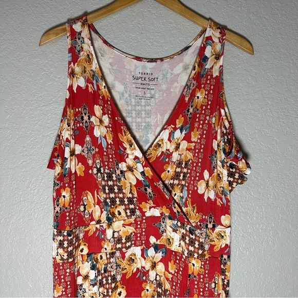 TORRID Women's Super Soft Orange Red Floral Cold Shoulder Surplice Maxi Dress‎ 1 - Picture 2 of 14